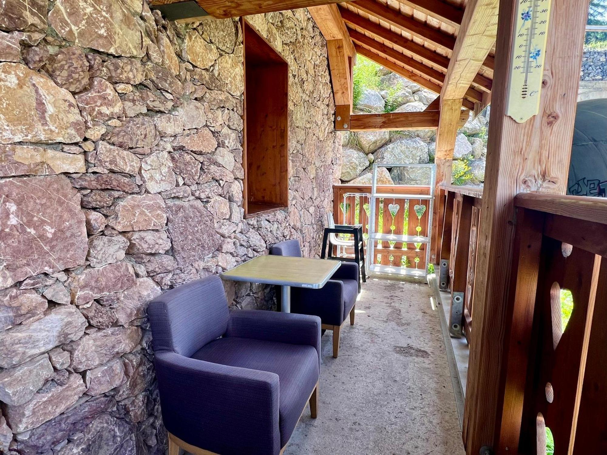 Risoulski Antares - Piscine Et Sauna Bagian luar foto